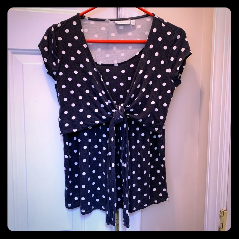 Navy polka dot Jojo Maman Bebe nursing top